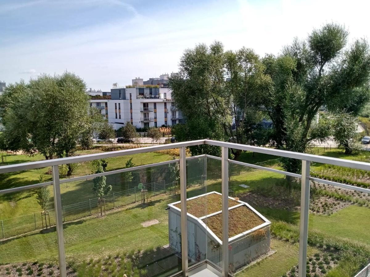 Cozy Apartment In Wilanow Warsaw Exterior photo
